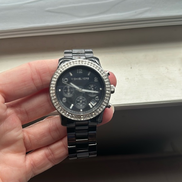 Michael Kors watch - Picture 1 of 4